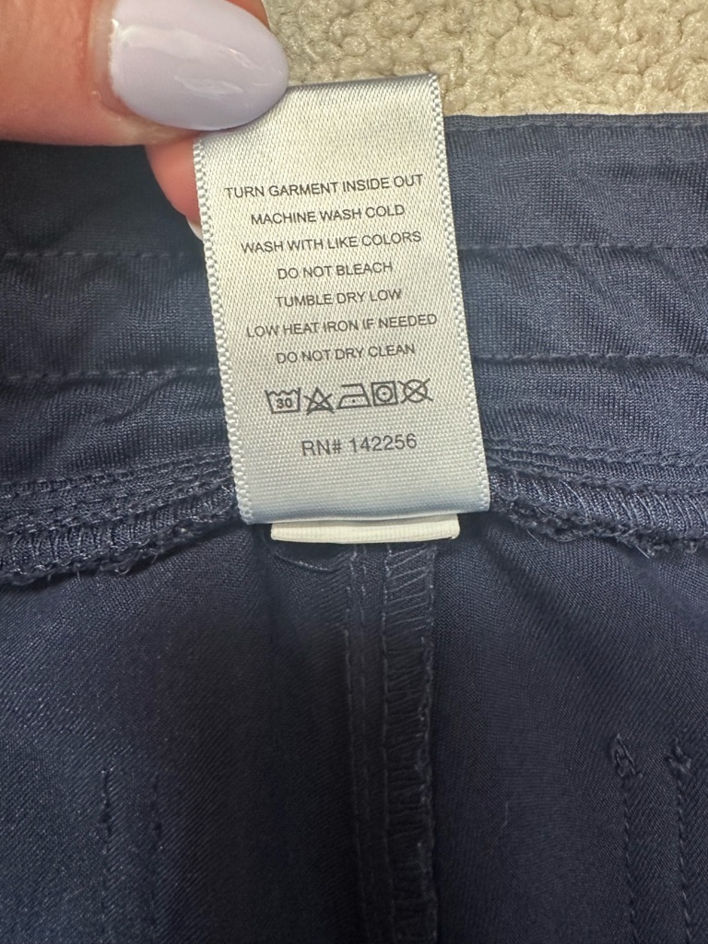 Figs Women’s Zamora Navy Jogger Scrubs with Gray Drawstring Size Small - Picture 3 of 5